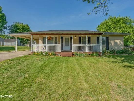 415 Coffee Ln, Loudon, TN 37774